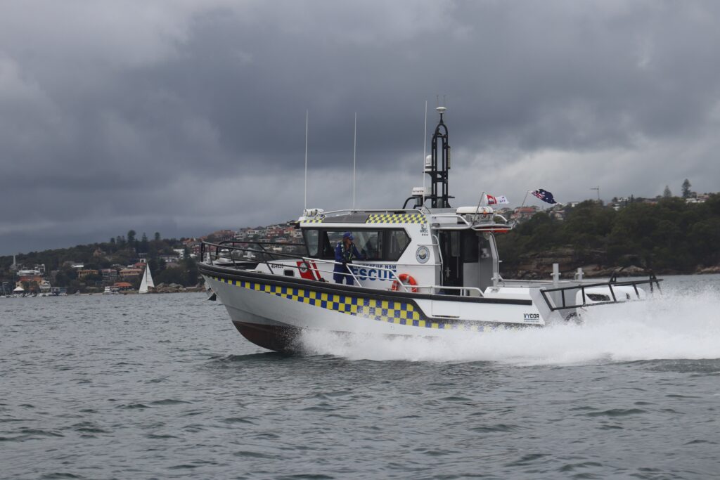 Marine Rescue NSW offshore response vessel with Seakeeper Ride installed, on rough water. 